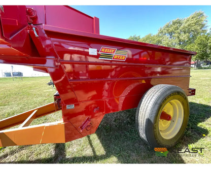 Kelly Ryan 4x10 Feed Wagon Scales 115 Bushel Capacity 48’’ Discharge Height Feed Wagons