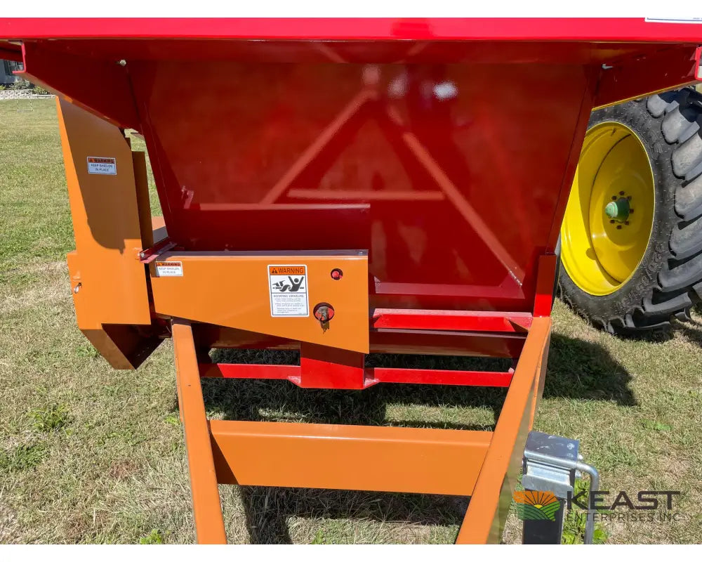 Kelly Ryan 4x10 Feed Wagon Scales 115 Bushel Capacity 48’’ Discharge Height Feed Wagons