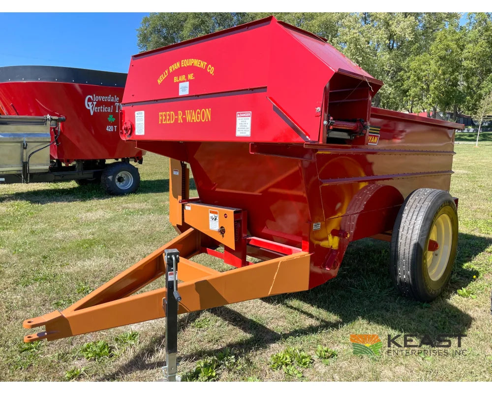 Kelly Ryan 4x10 Feed Wagon