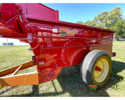 Kelly Ryan 4x10 Feed Wagon Scales 115 Bushel Capacity 48’’ Discharge Height Feed Wagons