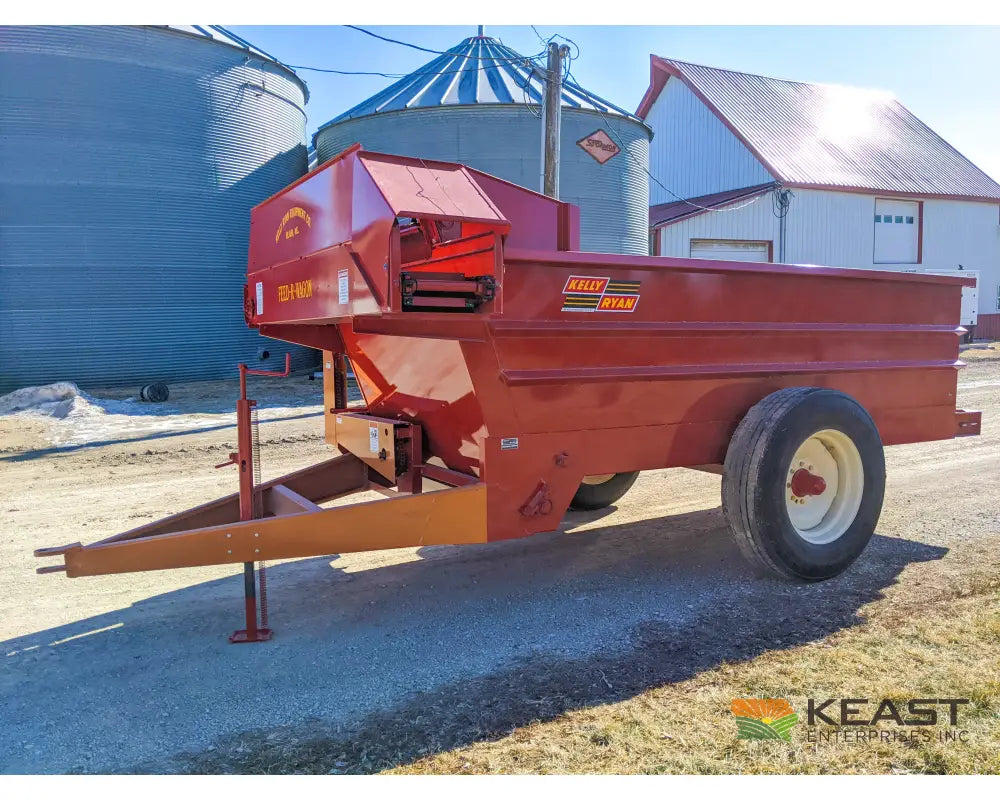 Kelly Ryan 5x12 Feed Wagon 190 Bushel Capacity 48’’ Discharge Height Leaf Springs Fuel Trailers