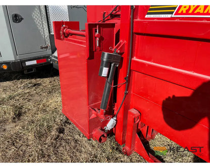 Kelly Ryan 6x8 Truck Mount Feed-R-Wagon - 131 Cu Ft Capacity Hydraulic Drive Feed Wagons