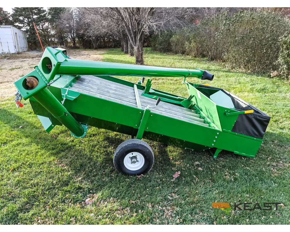 Kwik Kleen 772 Grain Cleaner - Up to 2,500 BPH Capacity Hydraulic Drive Grain Cleaner