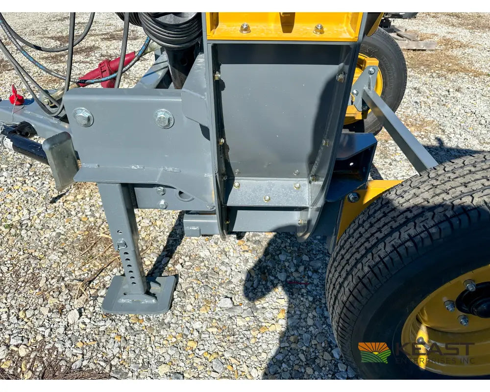 Lankota Corn Cracker Hammer Mill Trailered Up to 2,600 BPH Capacity Hydraulic Chute Control Hammer Mill