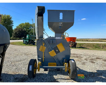 Lankota Corn Cracker Hammer Mill Trailered Up to 2,600 BPH Capacity Hydraulic Chute Control Hammer Mill