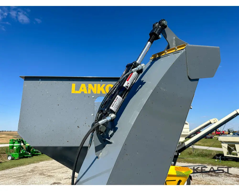 Lankota Corn Cracker Hammer Mill Trailered Up to 2,600 BPH Capacity Hydraulic Chute Control Hammer Mill