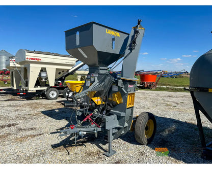 Lankota Corn Cracker Hammer Mill Trailered Up to 2,600 BPH Capacity Hydraulic Chute Control Hammer Mill