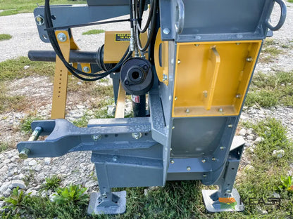 Lankota Corn Cracker Hammer Mill - Up to 2,600 BPH Capacity Hydraulic Chute Control Hammer Mill