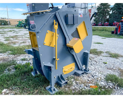 Lankota Corn Cracker Hammer Mill - Up to 2,600 BPH Capacity Hydraulic Chute Control Hammer Mill