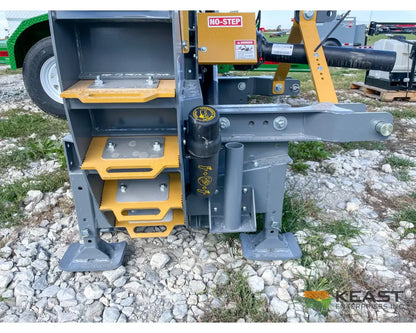 Lankota Corn Cracker Hammer Mill - Up to 2,600 BPH Capacity Hydraulic Chute Control Hammer Mill