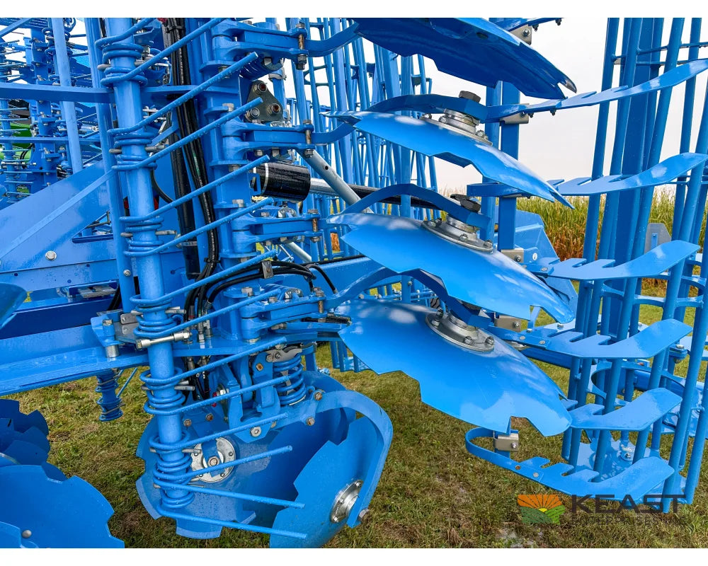 Lemken Rubin 12/600 19’ 7’’ Disc Harrow - Disc Harrow