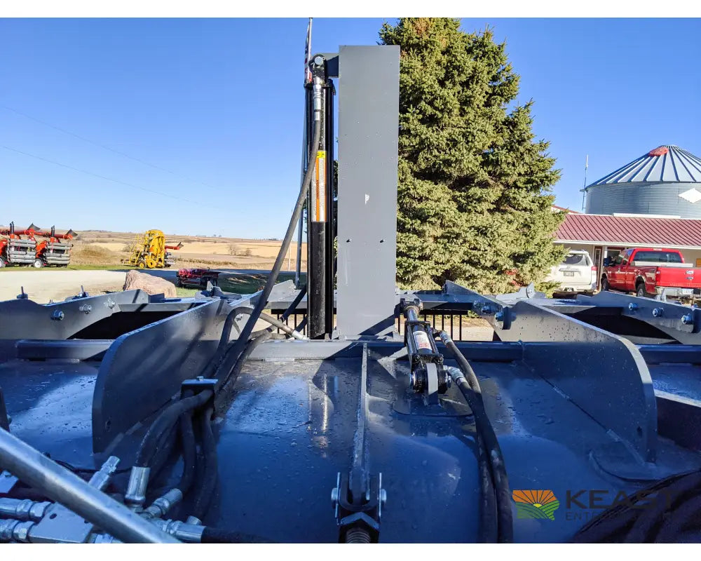 Loftness 240 20’ Windrower Shredder - End Transport Kit Windrower Shredders