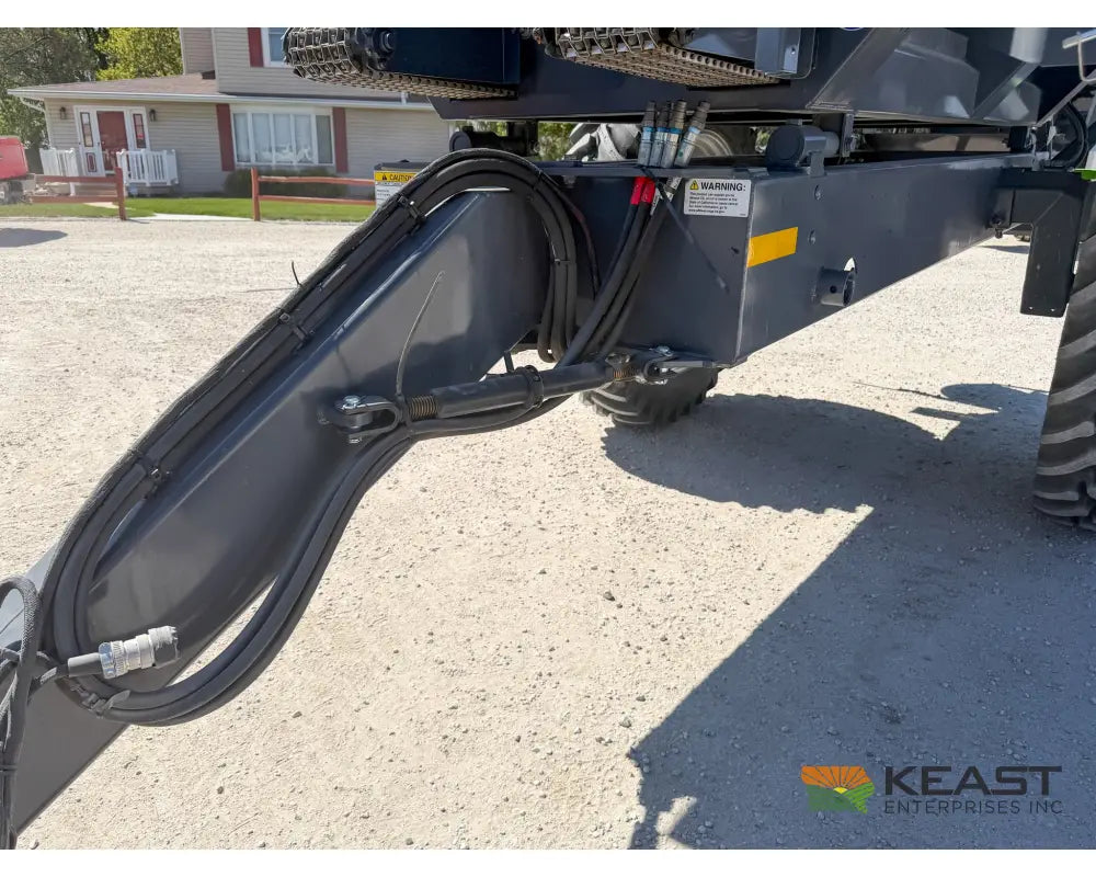 Loftness F1210 Fertilizer Spreader 12-Ton Capacity Raven ISO Variable Rate Ready - Fertilizer Spreaders