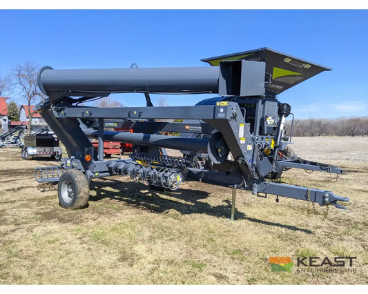 Loftness GBU10 Grain Bag Unloader Up to 8,500 BPH 9’ & 10’ Bags Grain Bag Unloaders