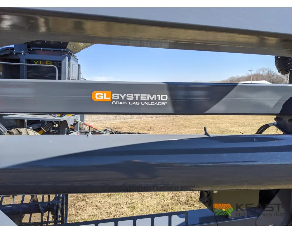 Loftness GBU10 Grain Bag Unloader Up to 8,500 BPH 9’ & 10’ Bags Grain Bag Unloaders