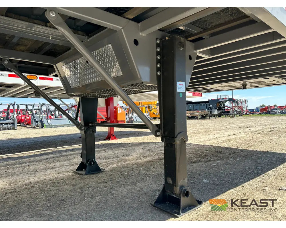 MAS Trailers 36’ Chainfloor Forage Trailer - Air Ride Heavy Duty Floor Chain Forage Trailers