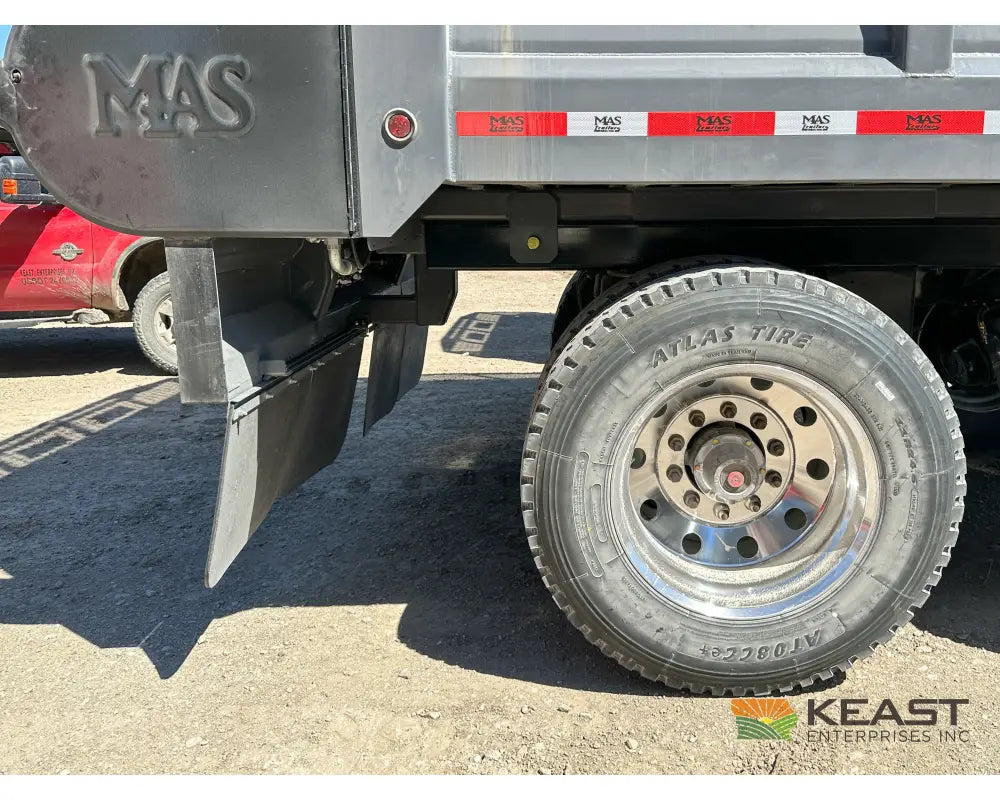 MAS Trailers 36’ Chainfloor Forage Trailer - Air Ride Heavy Duty Floor Chain Forage Trailers