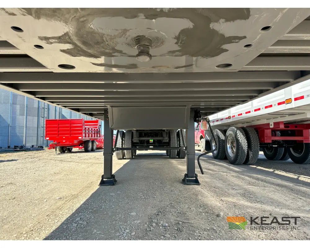 MAS Trailers 36’ Chainfloor Forage Trailer - Air Ride Heavy Duty Floor Chain Forage Trailers