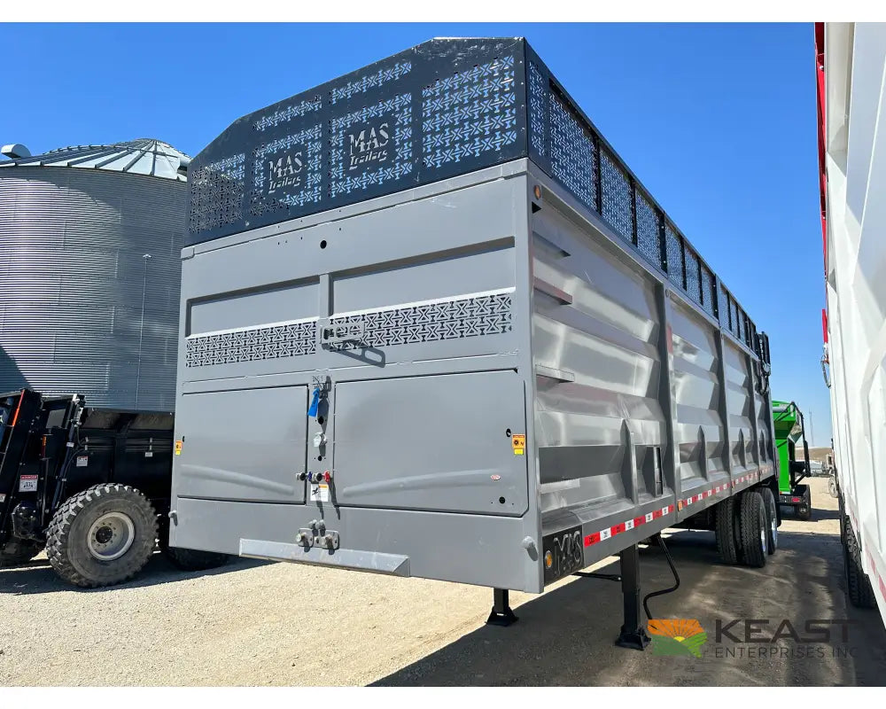 MAS Trailers 36’ Chainfloor Forage Trailer - Air Ride Heavy Duty Floor Chain Forage Trailers
