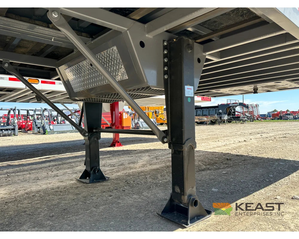 MAS Trailers 36’ Chainfloor Forage Trailer - Air Ride Heavy Duty Floor Chain Forage Trailers