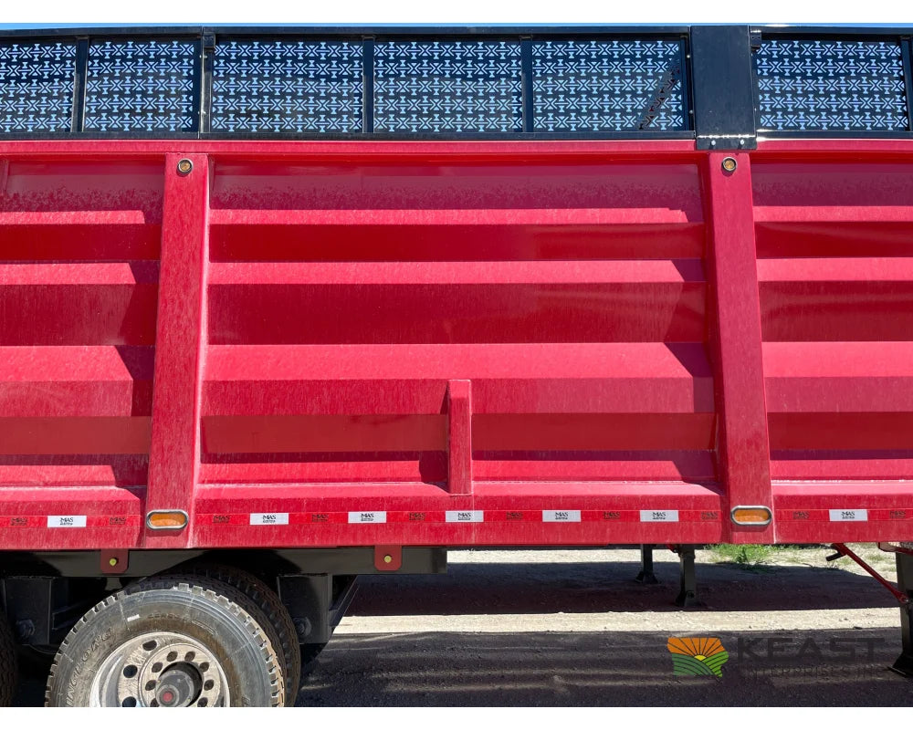 MAS Trailers 38’ Chainfloor Forage Trailer Air Ride Heavy Duty Floor Chain Forage Trailers