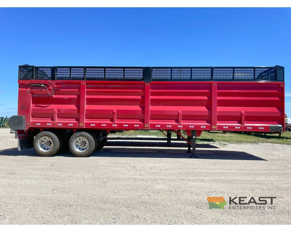 MAS Trailers 38’ Chainfloor Forage Trailer Air Ride Heavy Duty Floor Chain Forage Trailers