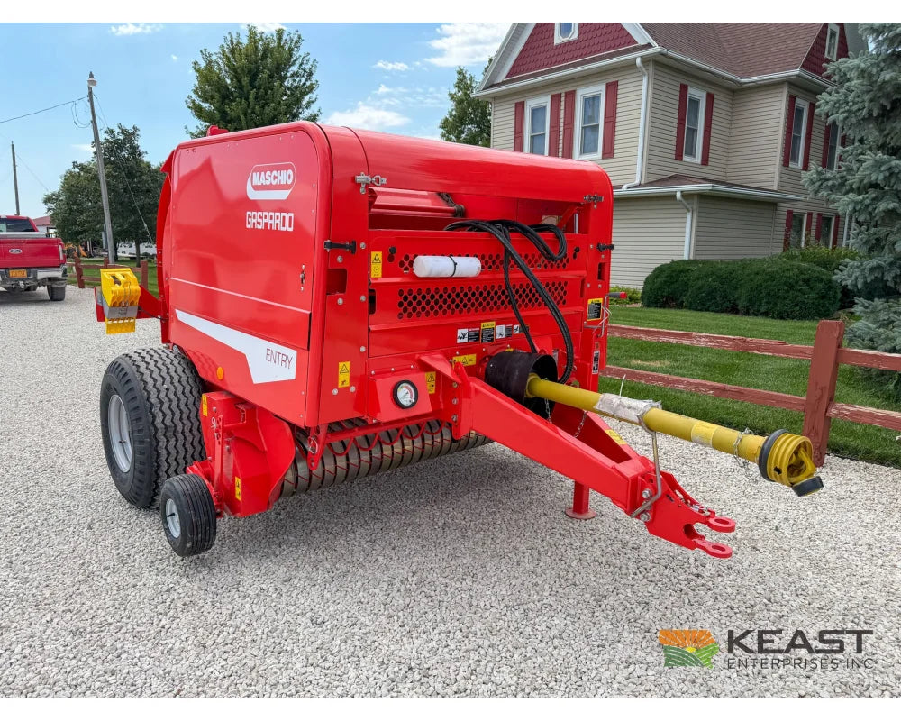 Maschio Entry 120 Round Baler Fixed Chamber 79’’ Pickup 4’x4’ Bales - Round Balers