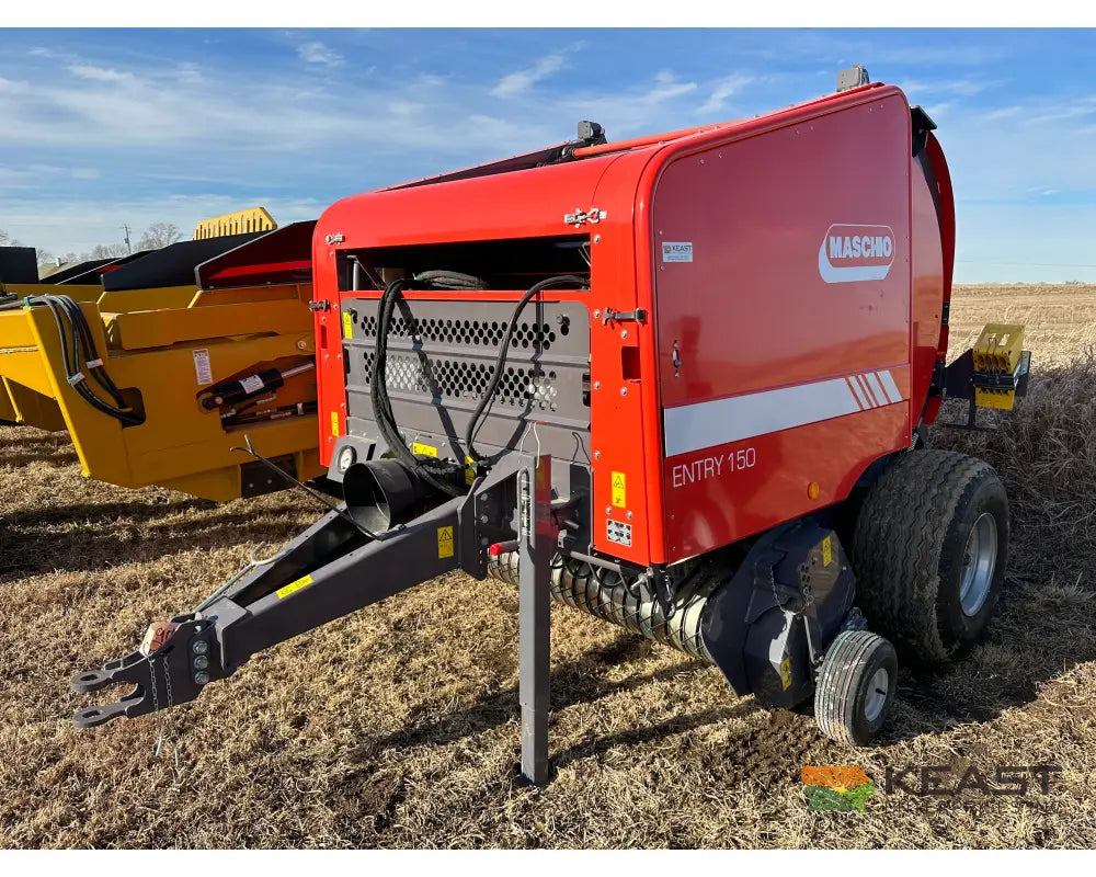 Maschio Entry 150 Round Baler - Fixed Chamber 72’’ Wide Pickup Automatic Oiler Round Balers
