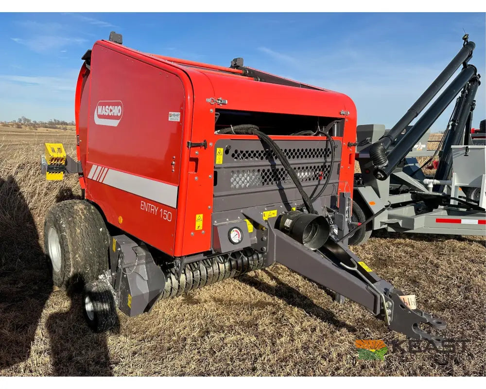 Maschio Entry 150 Round Baler - Fixed Chamber 72’’ Wide Pickup Automatic Oiler Round Balers