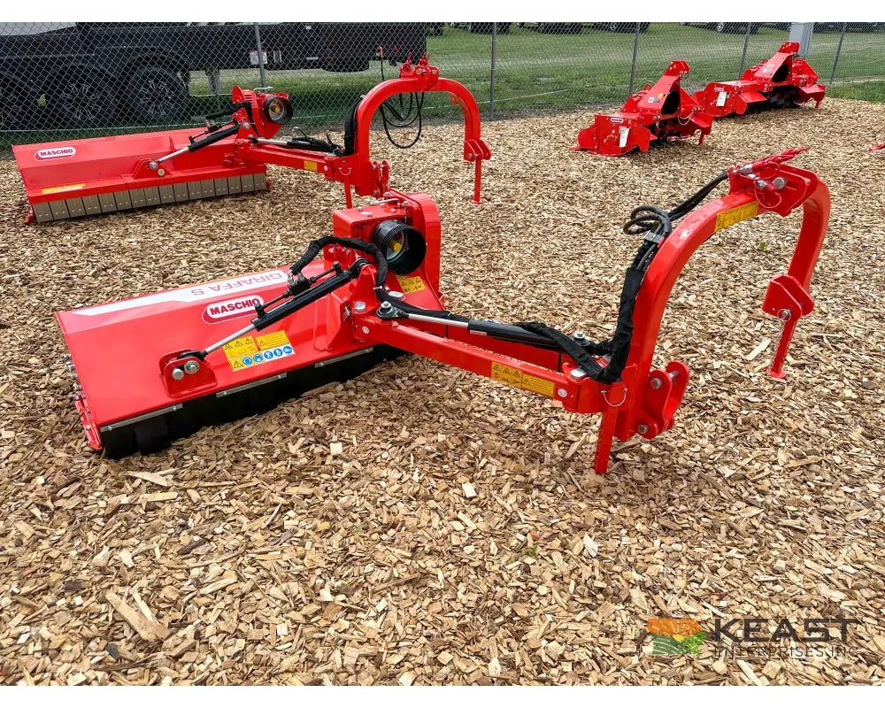 Maschio Giraffa S 120 / 140 / 160 Side Offset Flail Mowers Hydraulic Offset and Tilt Flail Mowers