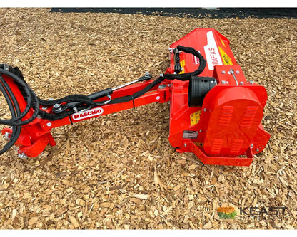 Maschio Giraffa S 120 / 140 / 160 Side Offset Flail Mowers Hydraulic Offset and Tilt Flail Mowers