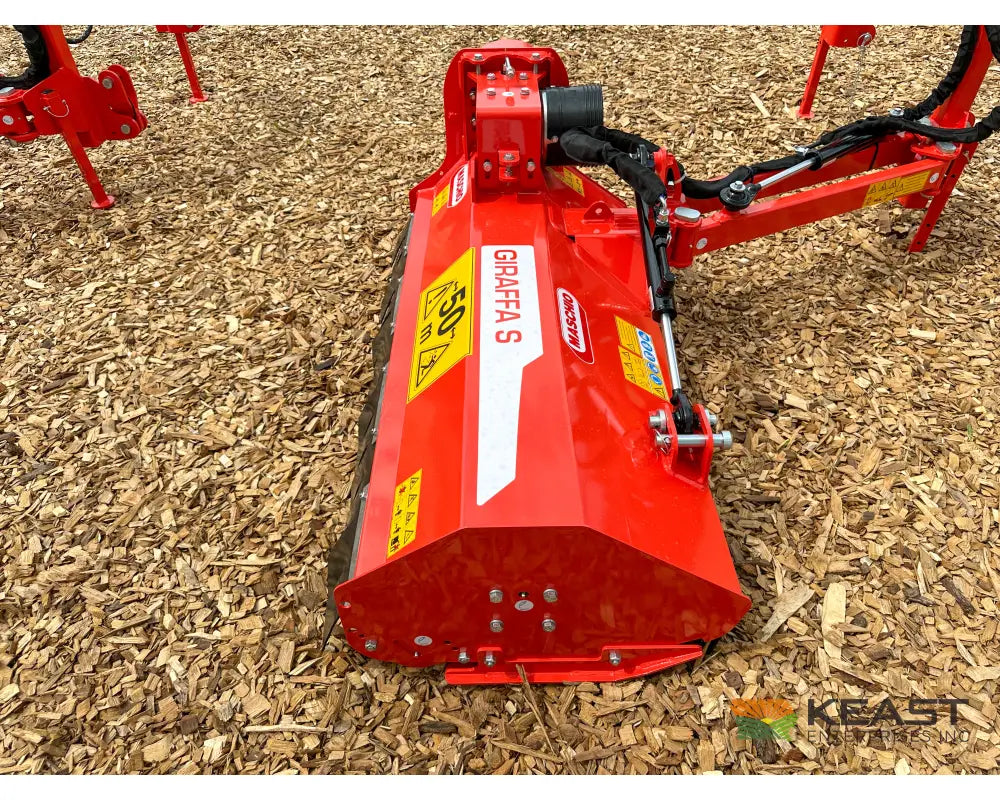Maschio Giraffa S 120 / 140 / 160 Side Offset Flail Mowers Hydraulic Offset and Tilt Flail Mowers