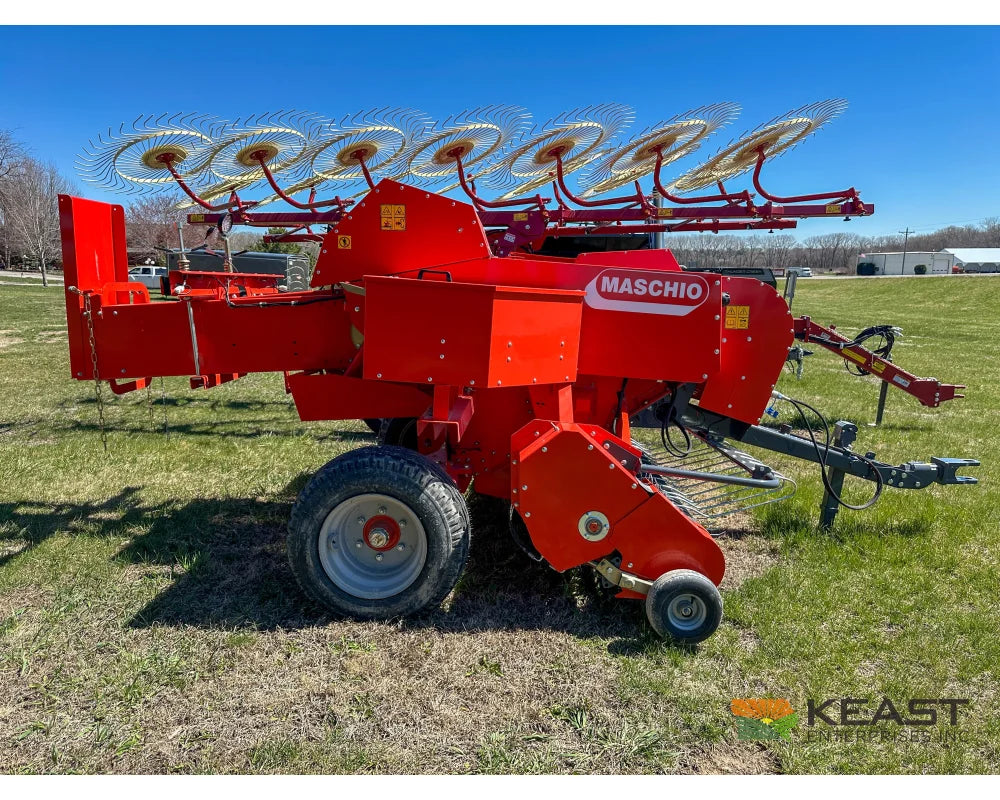 Maschio Pitagora Square Baler - Double Knot String Knotter Hydraulic Pickup Adjustment Square Balers