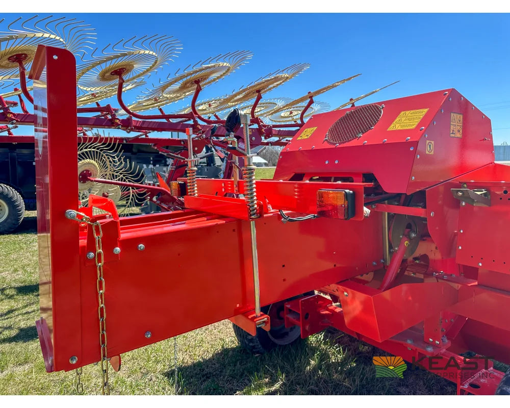 Maschio Pitagora Square Baler - Double Knot String Knotter Hydraulic Pickup Adjustment Square Balers