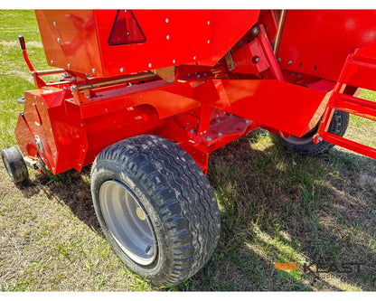Maschio Pitagora Square Baler - Double Knot String Knotter Hydraulic Pickup Adjustment Square Balers