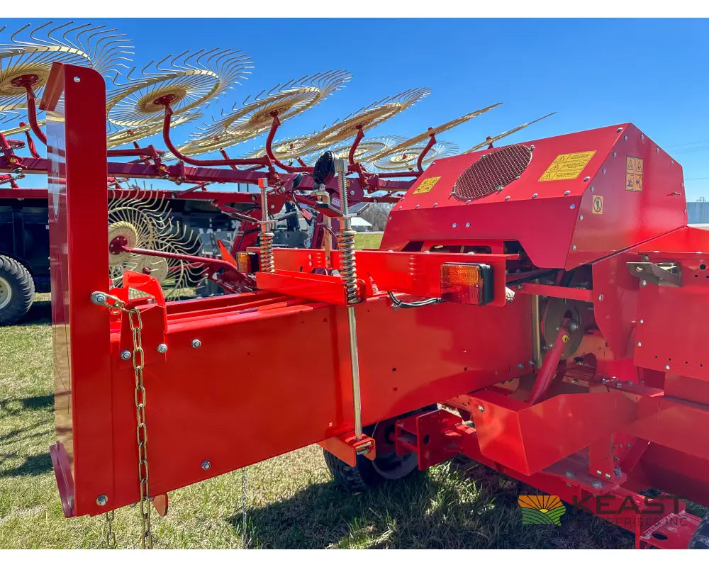 Maschio Pitagora Square Baler - Double Knot String Knotter Hydraulic Pickup Adjustment Square Balers