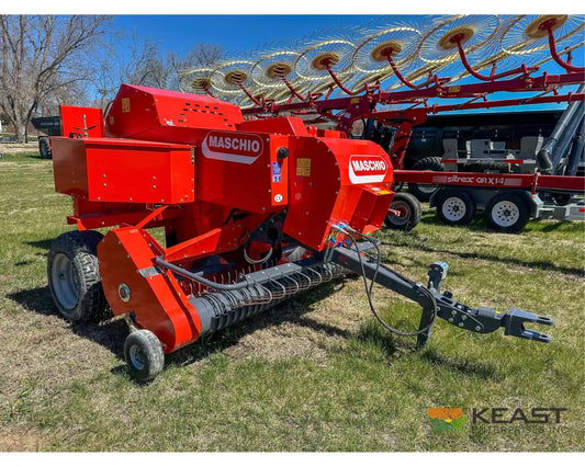 Maschio Pitagora Square Baler - Double Knot String Knotter Hydraulic Pickup Adjustment Square Balers