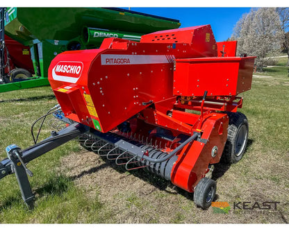 Maschio Pitagora Square Baler - Double Knot String Knotter Hydraulic Pickup Adjustment Square Balers