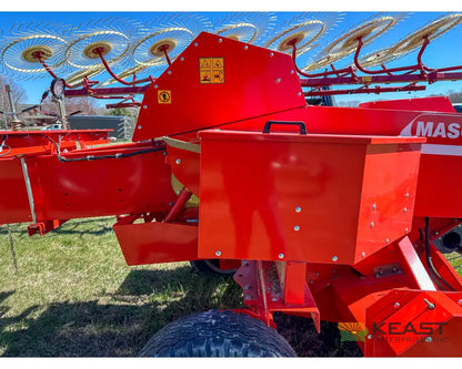 Maschio Pitagora Square Baler - Double Knot String Knotter Hydraulic Pickup Adjustment Square Balers