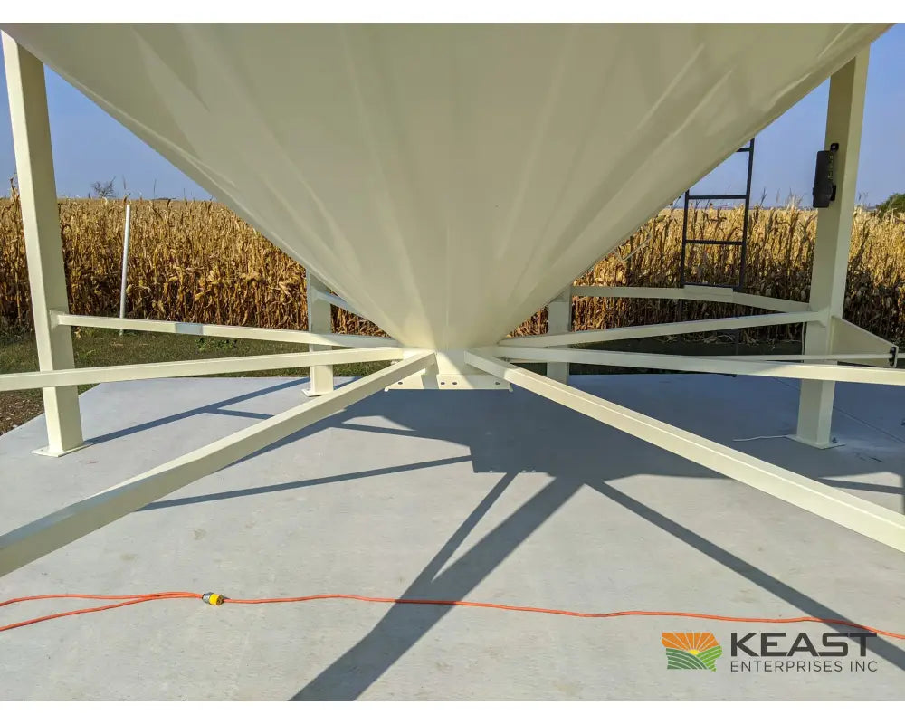 Meridian 1620 Smoothwall Grain Bin - 16’ Diameter 4118 Bushel Capacity Powder Coated Smoothwall Bins