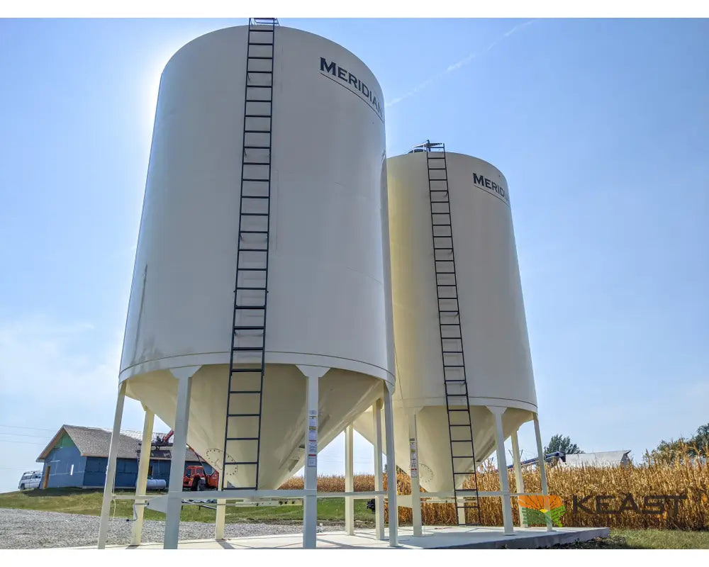 Meridian 1620 Smoothwall Grain Bin - 16’ Diameter 4118 Bushel Capacity Powder Coated Smoothwall Bins