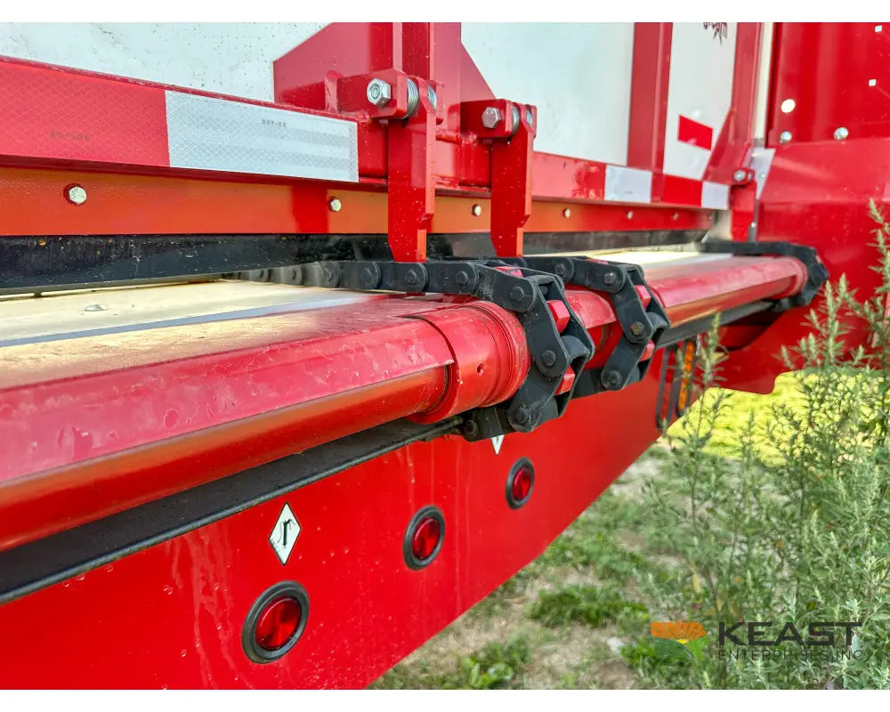 Meyer 8124RT Chainfloor Forage Trailer Rear Unload High Gate Forage Trailers