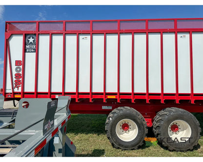Meyer 8124RT Chainfloor Forage Trailer Rear Unload High Gate Forage Trailers