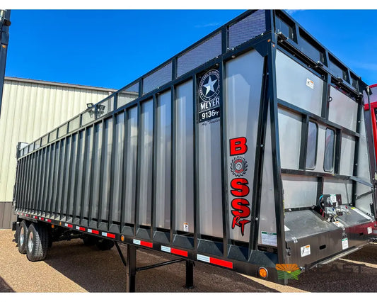Meyer 9136RT Chainfloor Forage Trailer - Rear Unload Stainless Steel Sides Forage Trailers