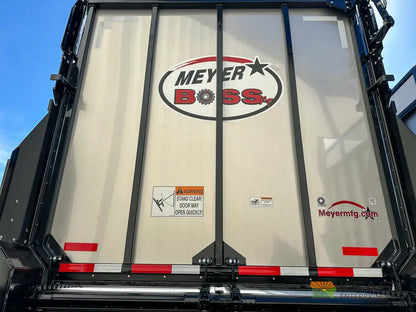 Meyer 9136RT Chainfloor Forage Trailer - Rear Unload Stainless Steel Sides Forage Trailers