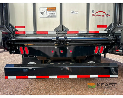 Meyer 9136RT Chainfloor Forage Trailer - Rear Unload Stainless Steel Sides Forage Trailers