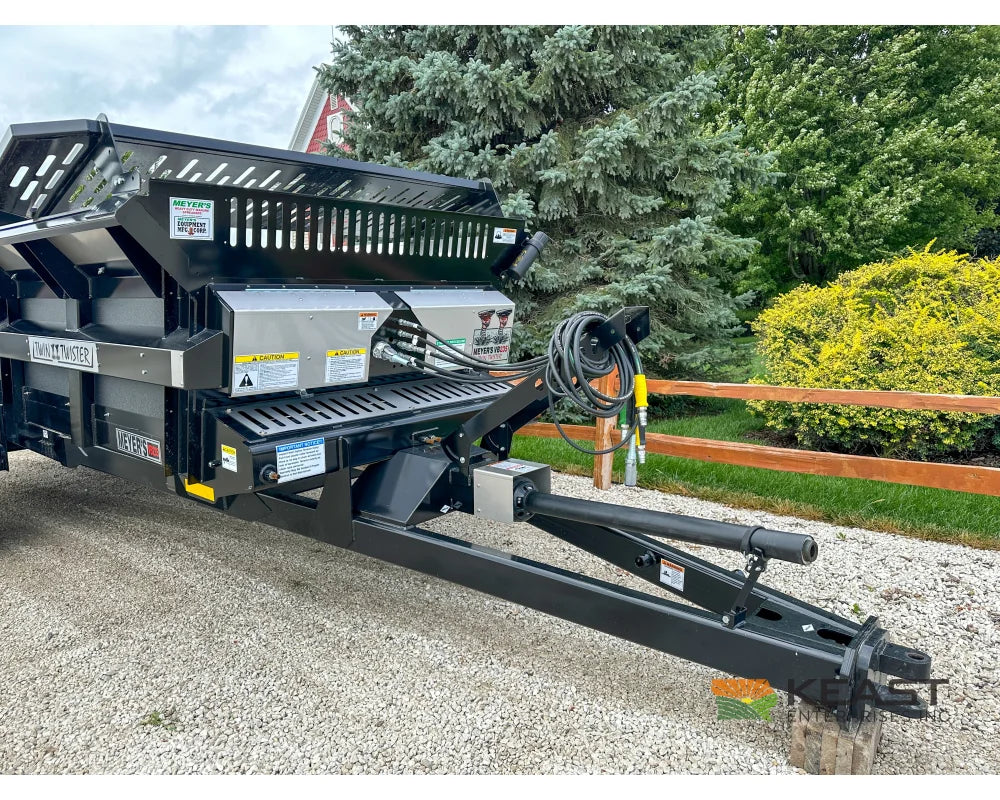 Meyers VB235 Manure Spreader - 235 Cu Ft Capacity Struck Poly Box Manure Spreaders