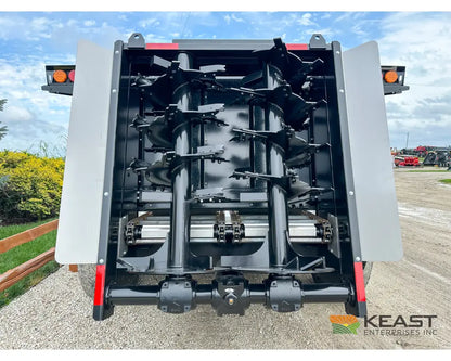 Meyers VB235 Manure Spreader - 235 Cu Ft Capacity Struck Poly Box Manure Spreaders
