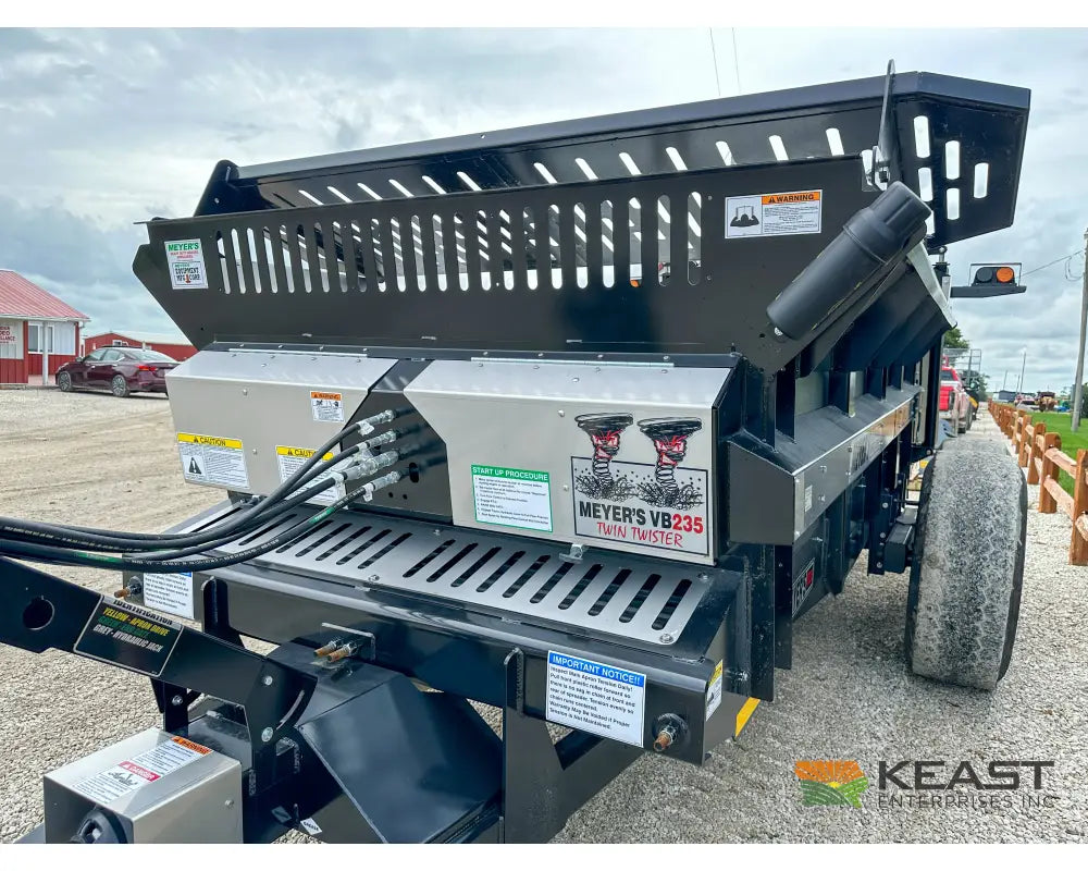 Meyers VB235 Manure Spreader - 235 Cu Ft Capacity Struck Poly Box Manure Spreaders
