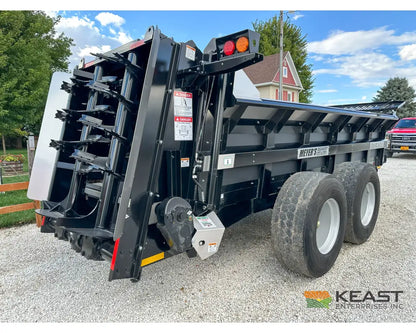 Meyers VB280 Manure Spreader - 280 Cu Ft Capacity Struck Poly Box Manure Spreaders